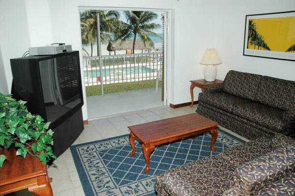 Casa Del Sol Beach Resort Marathon Bilik gambar
